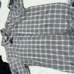 Men's Gray Plaid Casual Button Down Shirt